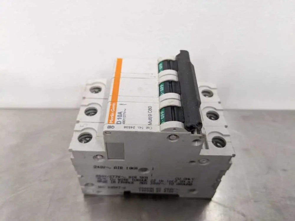 Merlin Gerin D10A Circuit Breaker Multi9 C60 3 Pole 24538