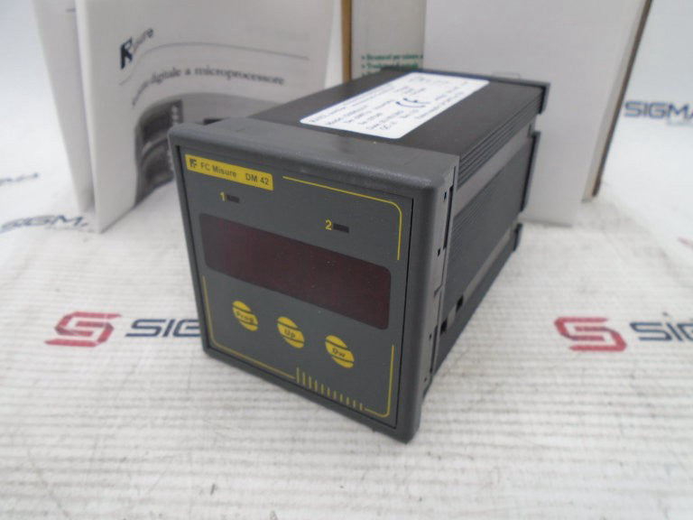 FC MISURE DM42AA-V PROCESS CONTROLLER