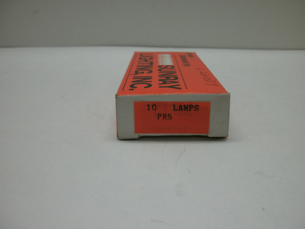 SUNRAY PR5 MINIATURE LAMP BULBS 2.35V .35A B3-1/2 FLANGED BASE( LOT OF 7) NIB