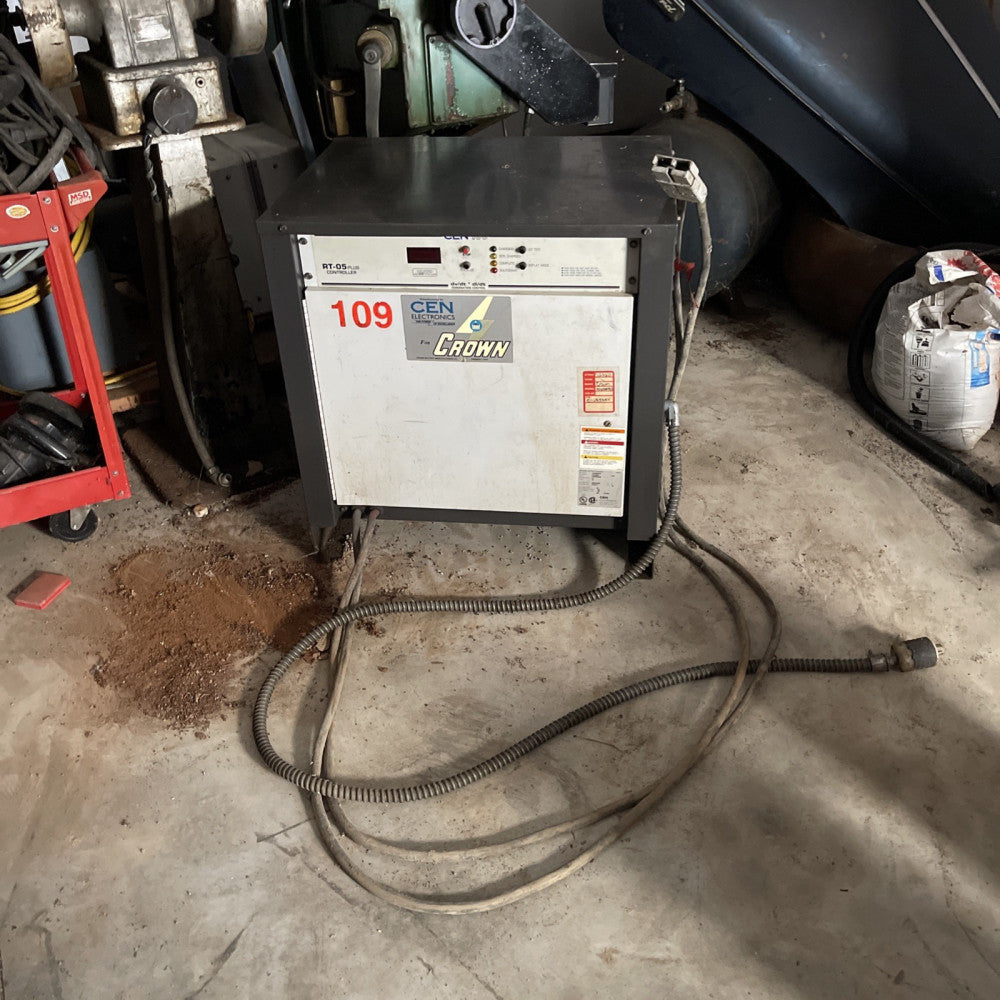 CEN 100 RT-05 Industrial Battery Charger 3Ø, 36 VDC OUT, VAC IN 208/240/480