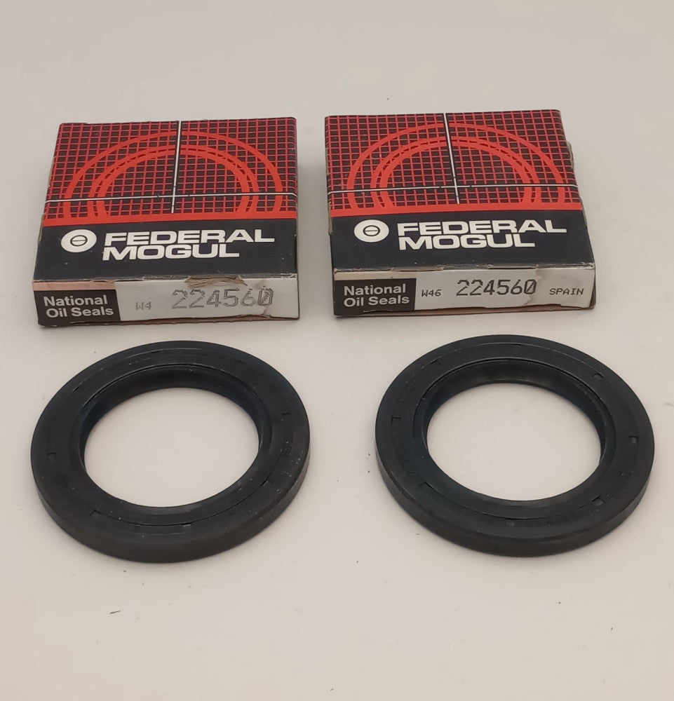National 224560 Oil Seal (Pack of 2)