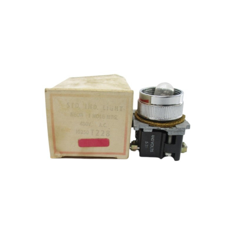 CUTLER HAMMER 10250T228 480VAC NSMP