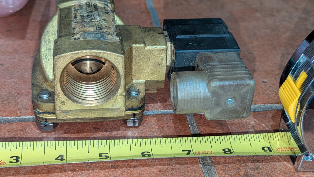 Used SMC VXD2260 Actuator w/ Solenoid Valve