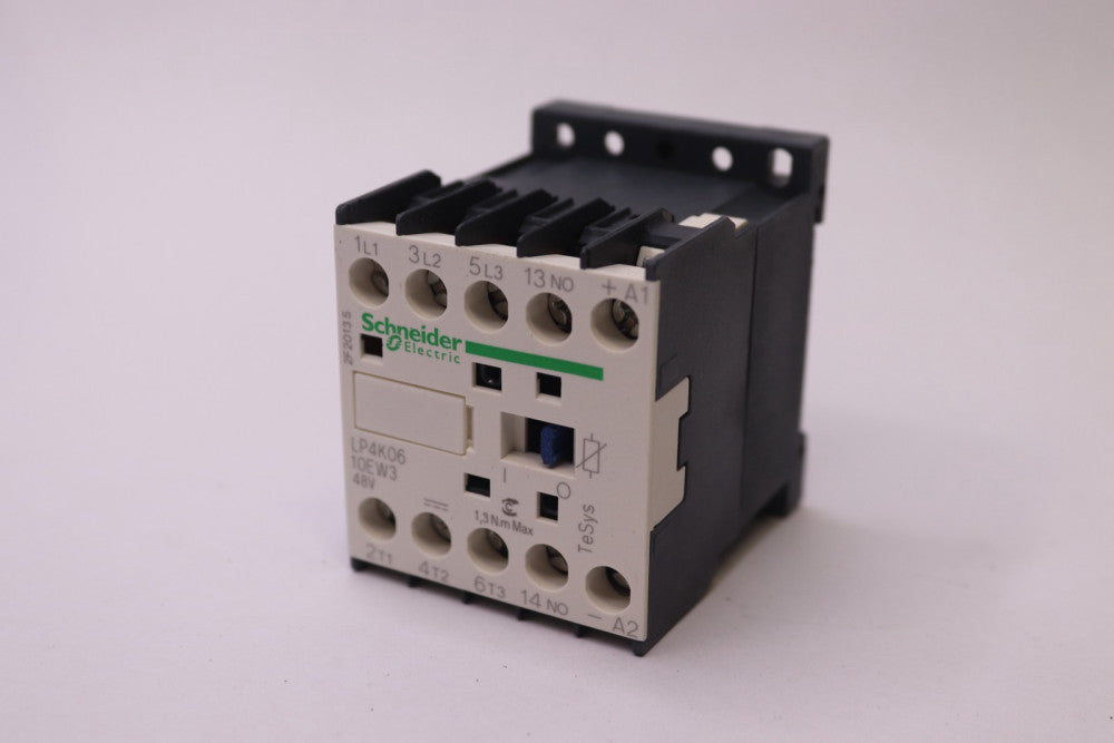 Schneider Electric 3-Pole LP4 Motor Control Contactor 6A 3 HP 48VDC LP4K0610EW3