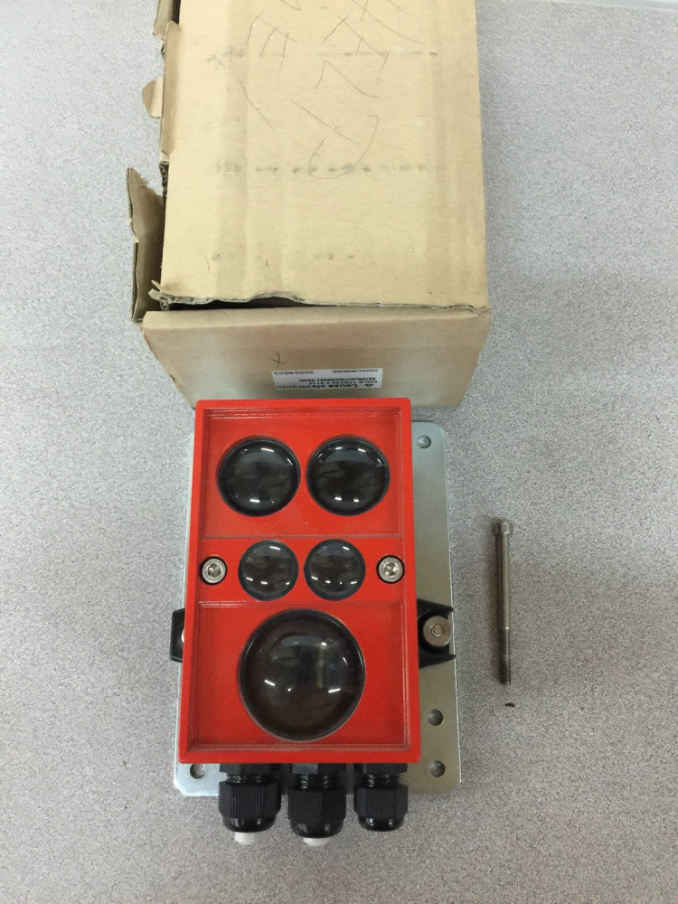 NEW LEUZE ELECTRONIC 50028603 DATA TRANSMISSION SYSTEM DDLS 170/120.2-2110