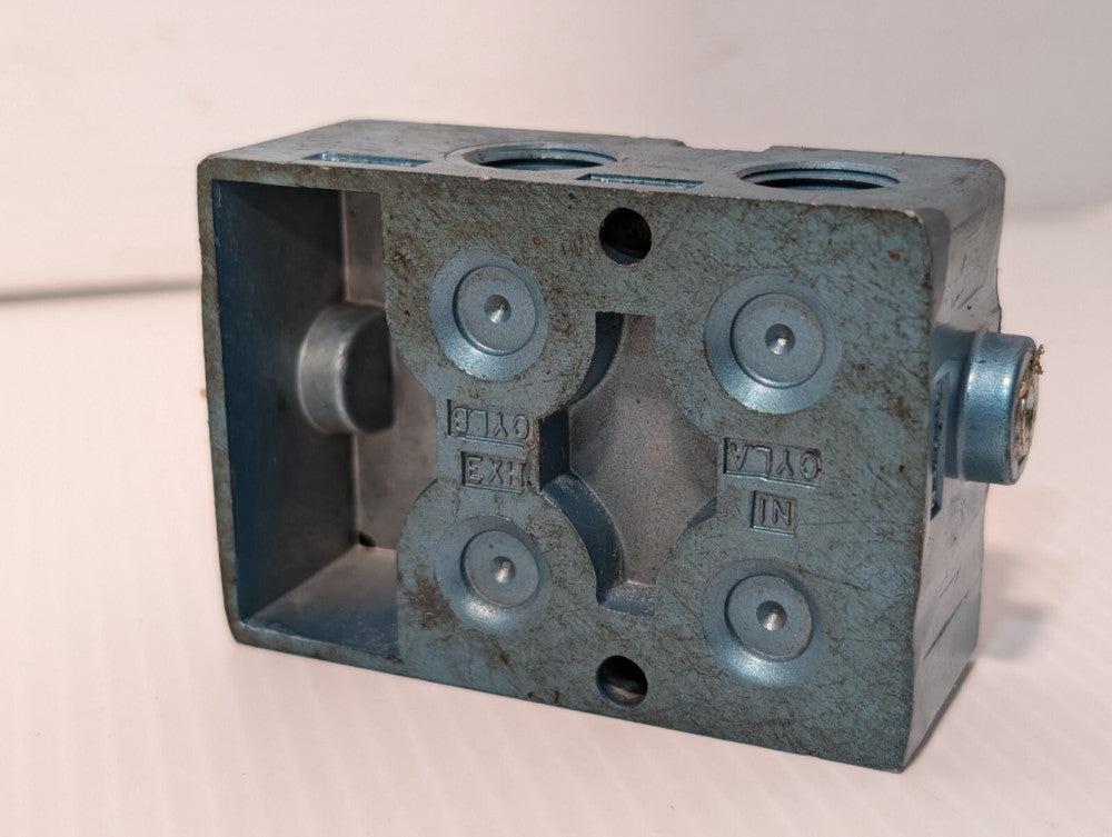 Numatics Pneumatic Valve Base, Pilot A & B, Cyl A&B and Returns