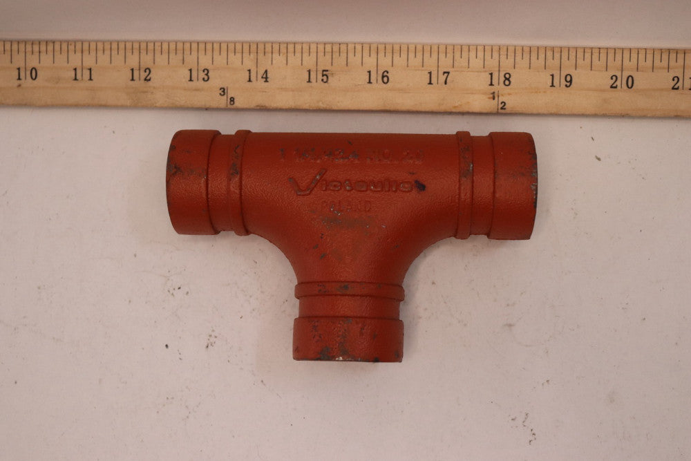 Grooved Lock Tee Long 1-1/4" GGT125