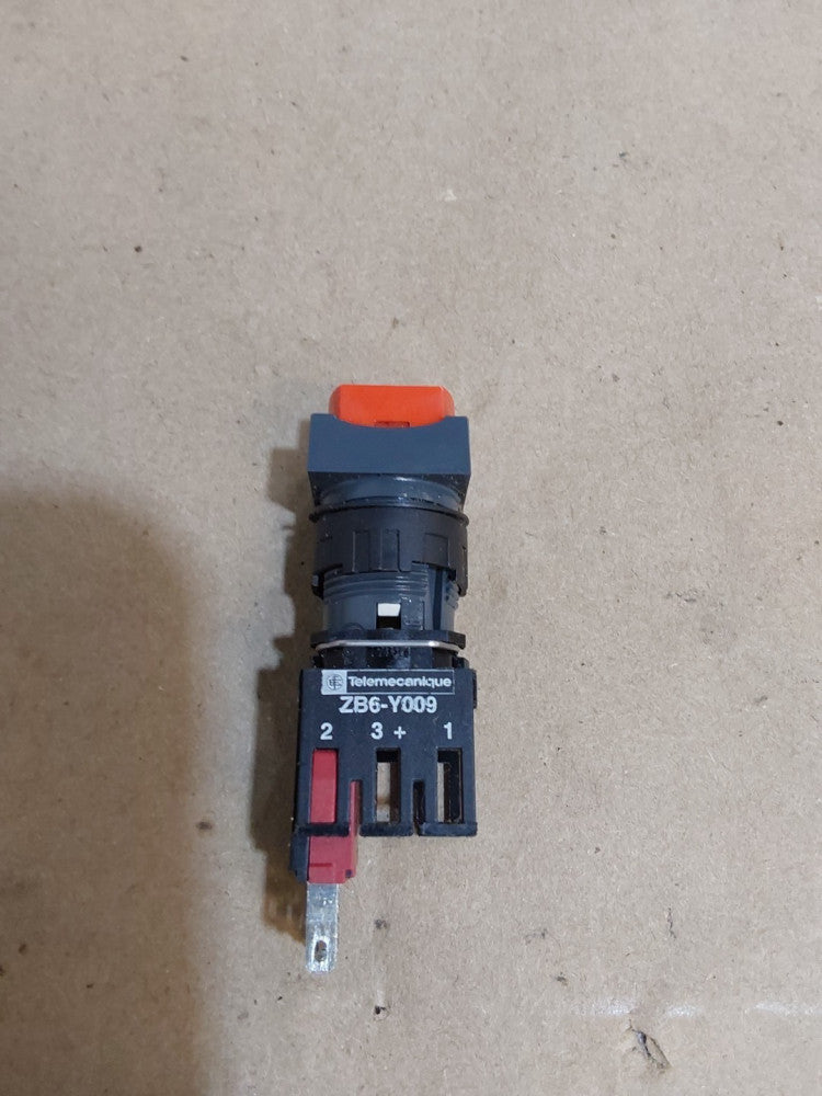 SCHNEIDER ELECTRIC ZB6-Y009 ZB6-E1B (RED)