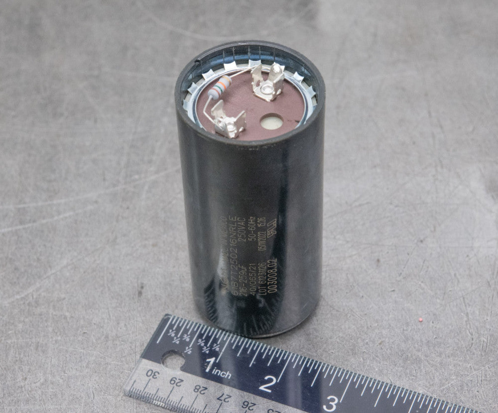 Leeson 003008.02 Start Capacitor 216-259 µF 250 VAC 50/60 Hz 61B7T250216NRLE