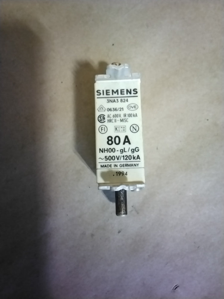 3NA3 824 80 A Siemens Fuse 50A NH00-hL/gG 500V/120kA AC600V IR100kA