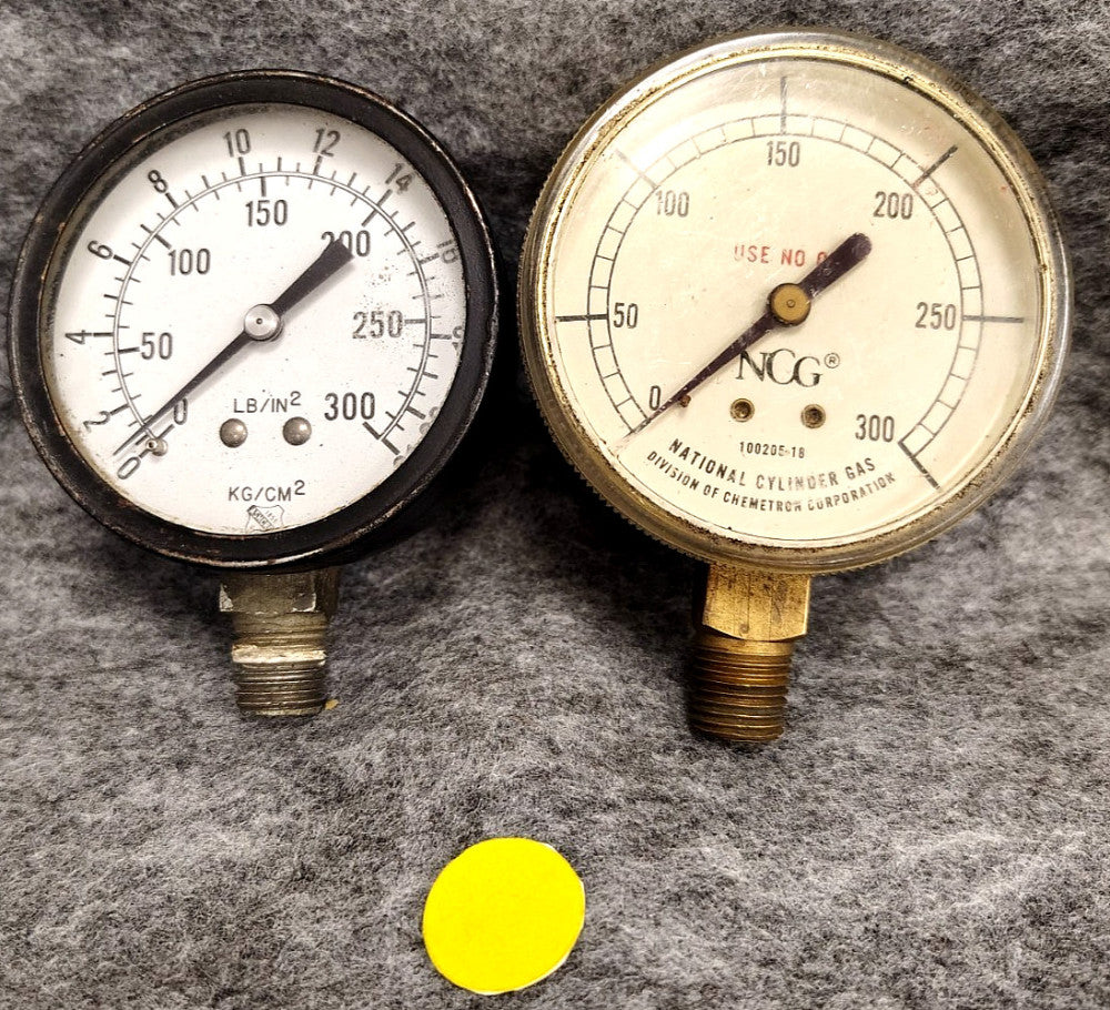 ASSORTED LOT ASHCROFT & CHEMETRON GAS & OXYGEN GAGES 1/4" NPT LOT OF 2