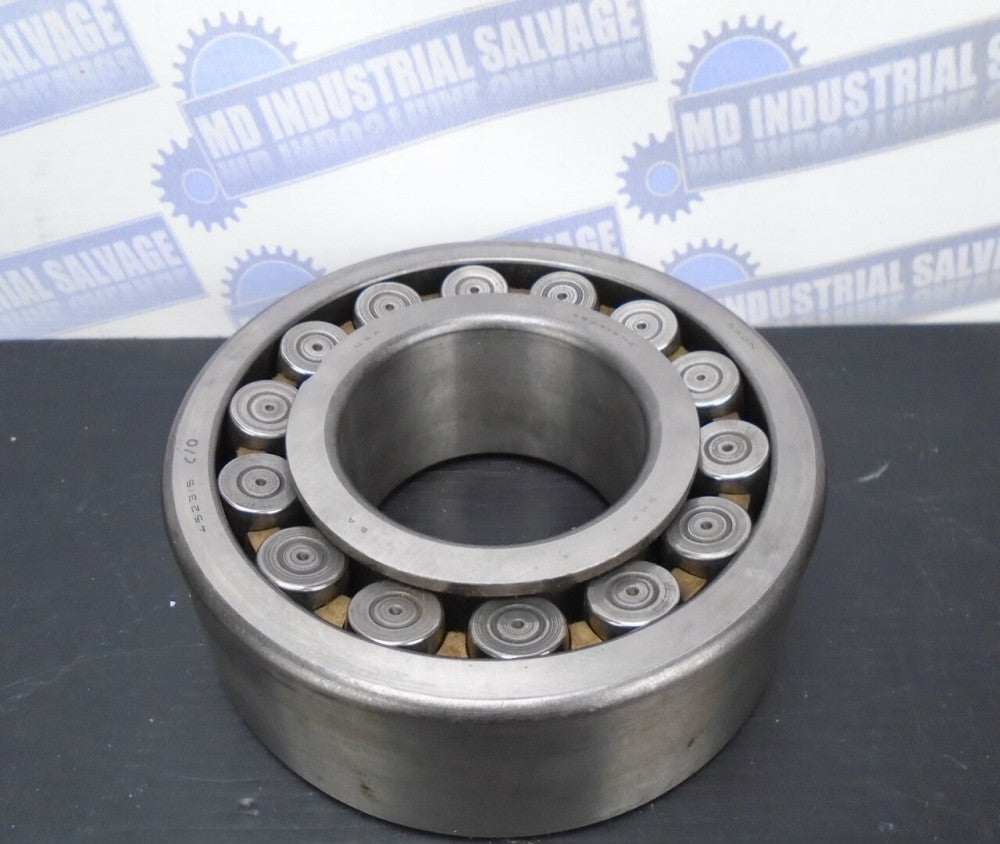 SKF - 452315M2 - Spherical Roller Bearing - 75 x 160 x 55mm, (NEW SKF BEARING)