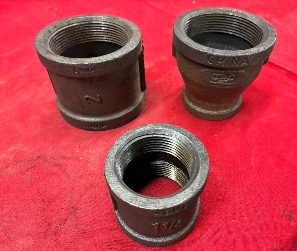 UNBRANDED ASSORTED GALVANIZED IRON PIPE FITTINGS (LOT OF 3)