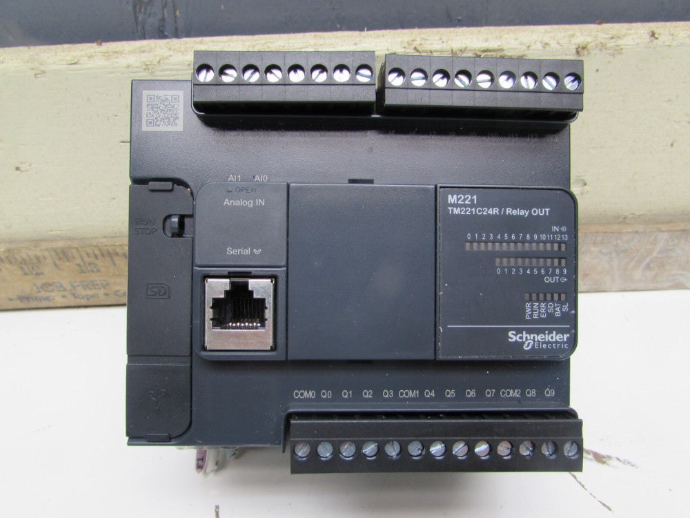 SCHNEIDER TM221C24R, PROGRAMMABLE CONTROLLER ,100-240V, TAKEOUT! MAKE OFFER!