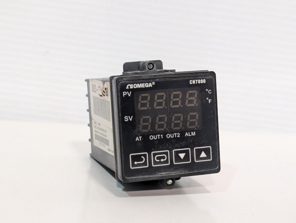 Omega Engineering Model CN7853 Temperature/Process PID Relay Controller