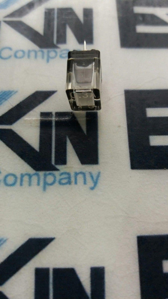 Daito A60L-0001-0172 Plug-In Robotic Assy Fuses 0.3A Lot of 2