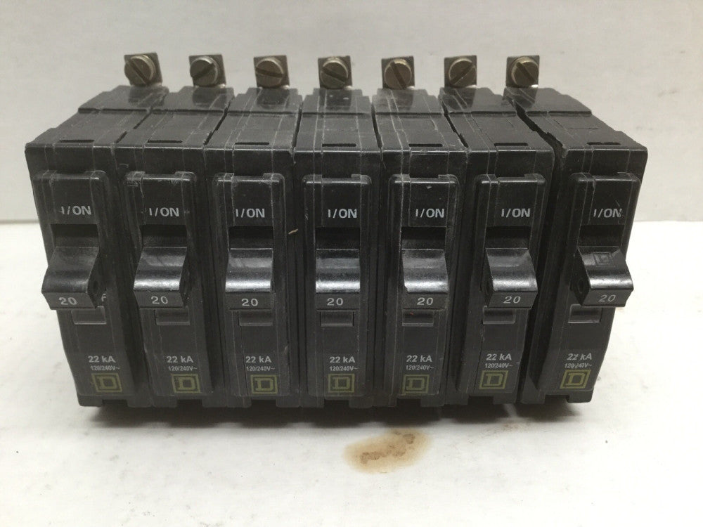 SQUARE D QOB120 20 AMP 22kA 1 Pole Bolt-On Circuit Breaker Type QOB (Lot of 7)