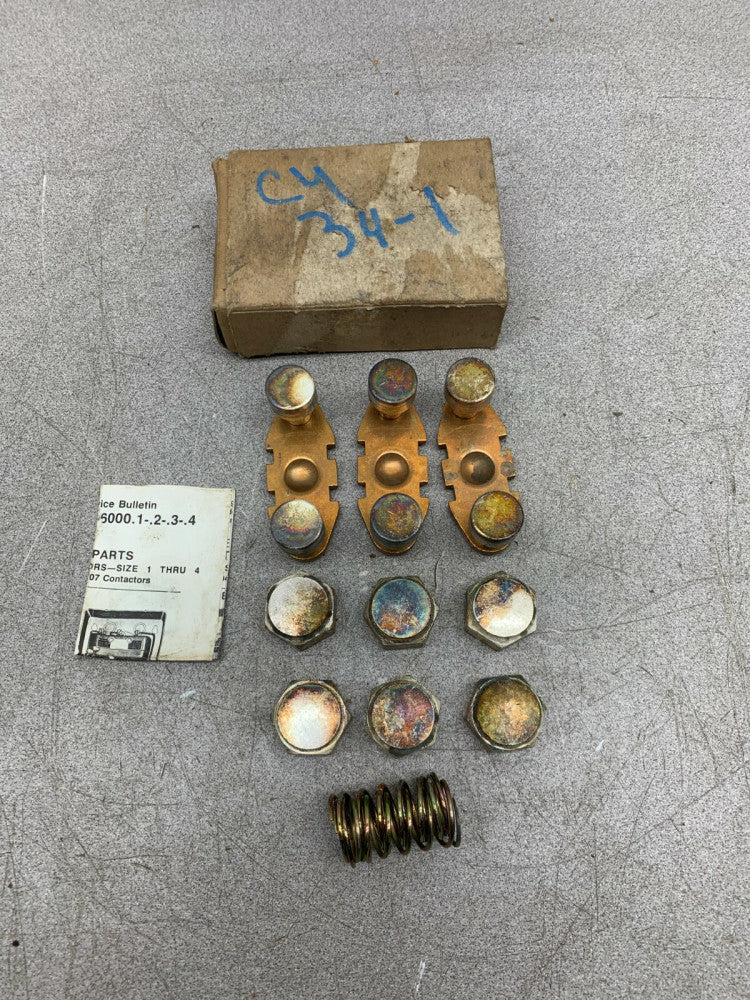 NEW IN BOX JOSLYN CLARK 3 POLE SIZE 4 CONTACT KIT CY34-1