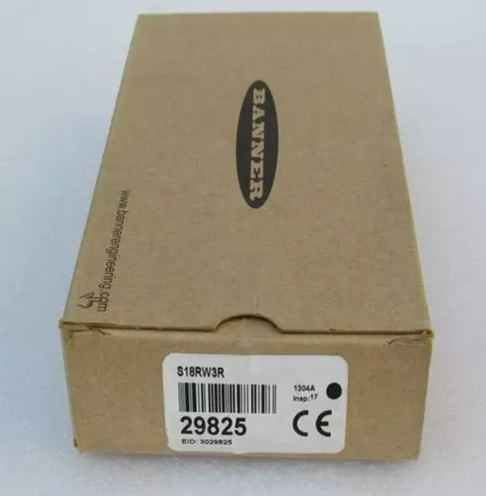 One Brand New BANNER S18RW3R Spot 29825 Photoelectric Sensor
