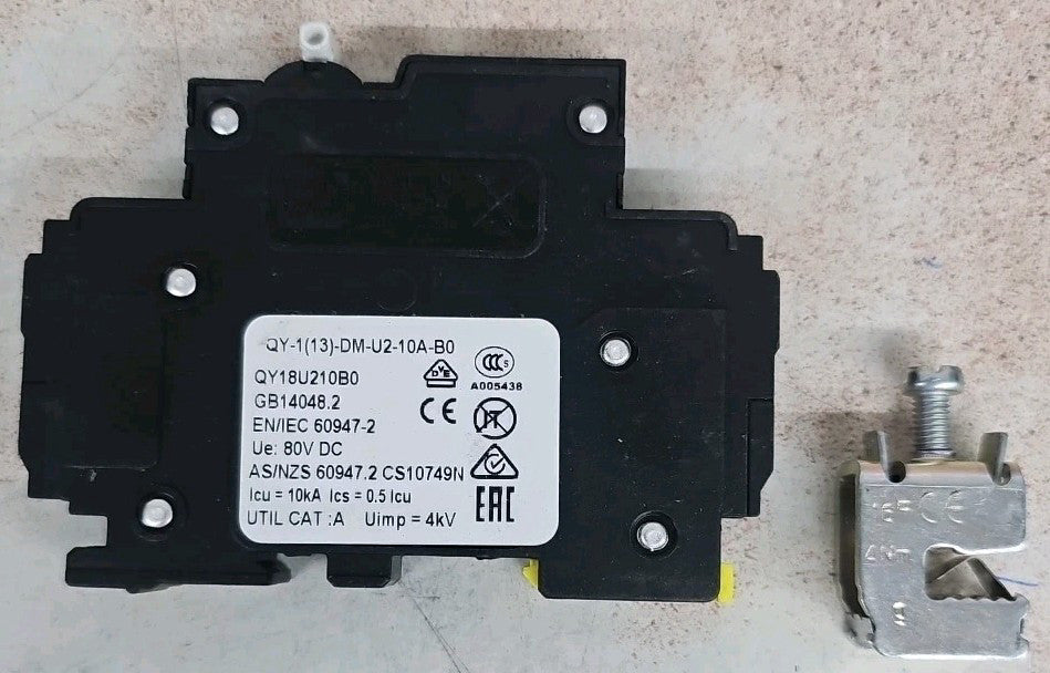 10-Amp Circuit Breaker 1-Pole CBI Brand QY18U210B0 NOS