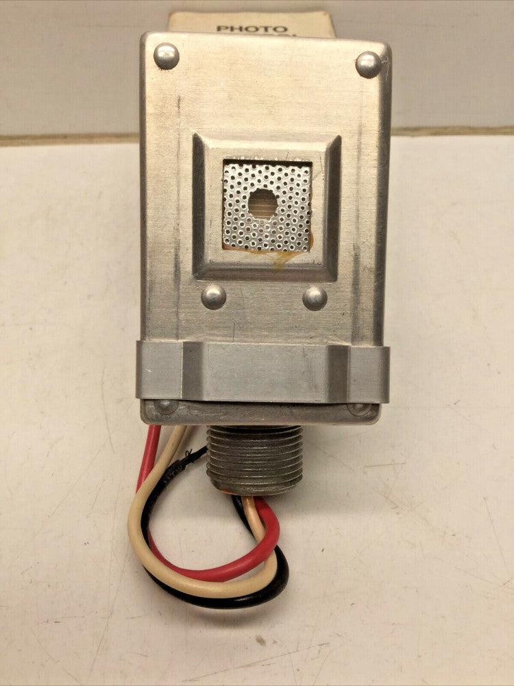 Precision Lumatrol T-19 Wire-In Photocontrol for Outdoor Lighting, 480V