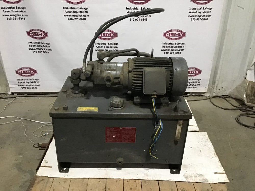 Hydraulic power unit with a Vickers Pvb6 RSY 20-CM11-JA-S7