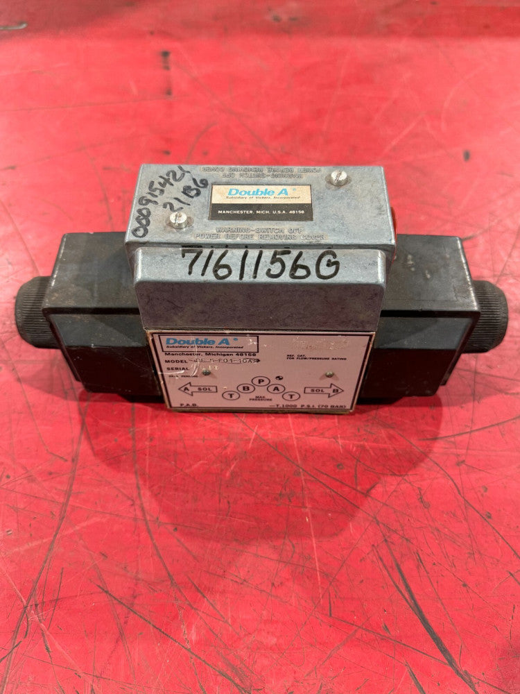 NEW DOUBLE A HYDRAULIC SOLENOID VALVE 0F 5-F01-10A2