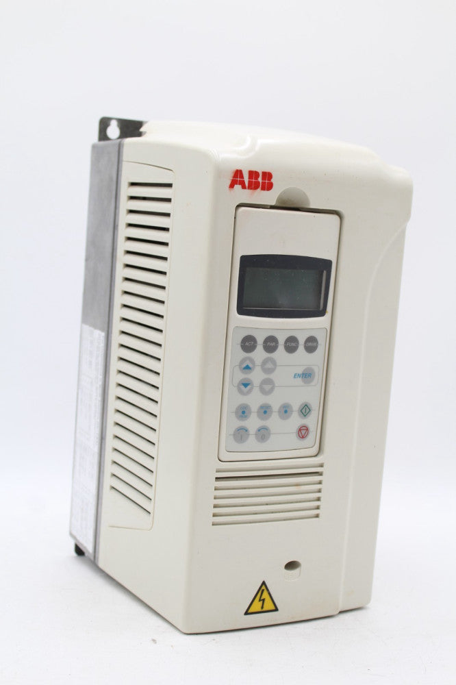 ABB ACS800-U1-0004-5+P901 3-Phase Wall Mounted AC Drive *Read