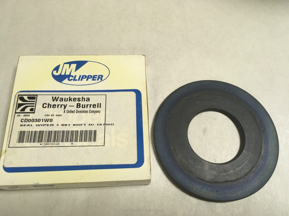 *LOT OF 4* NEW JM CLIPPER OIL SEAL , 19737-SS (KB)