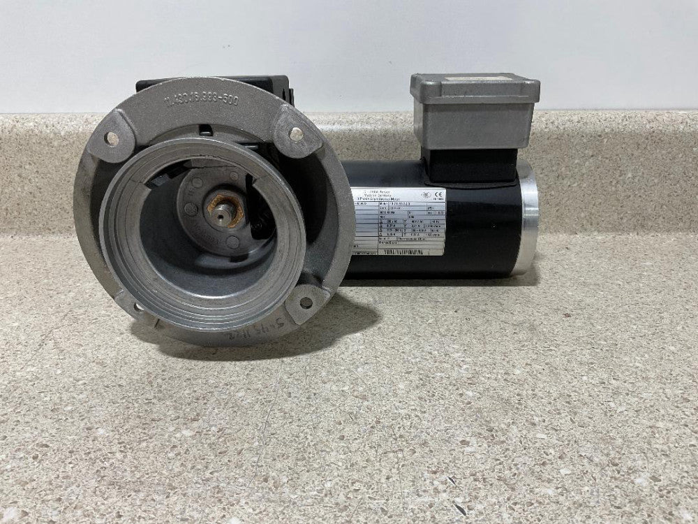 Lenze SSN31-1UVCR-056C22 NEW
