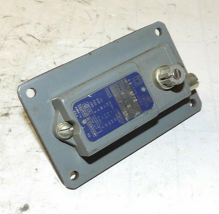 NEW SQUARE D 40 AMP ROTARY LIMIT SWITCH 600 V AC/DC 9007AF12