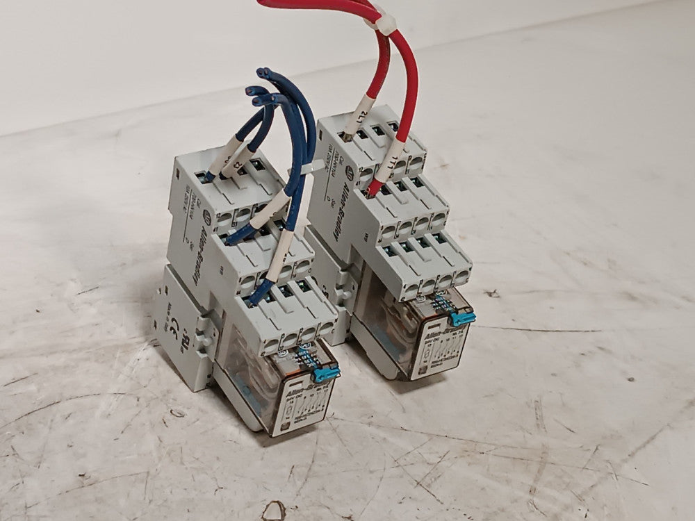 Lot of 2 Allen Bradley 700-HC24Z24-3, 700-HN104, relays, 24VDC, 4PDT, DIN rail