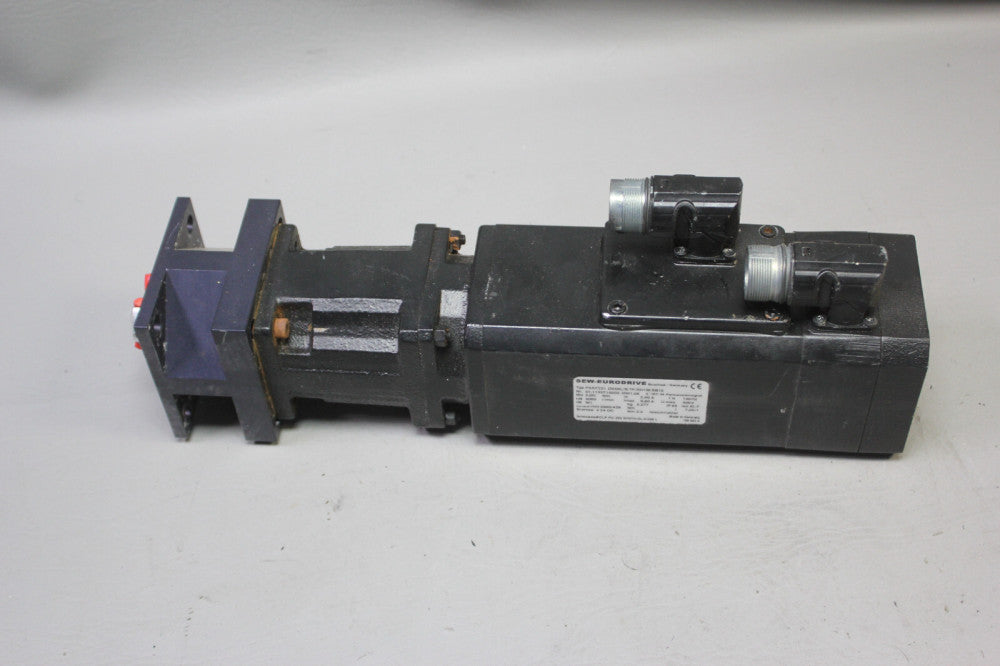 SEW EURODRIVE SERVO MOTOR P/N : PSKF221 DS56L/B/TF/RH1M/SB10 (7)