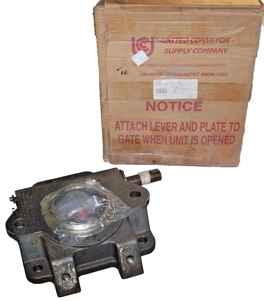 NEW UNITED CONVEYOR 4-1/2" RIGHT HAND SWING DISK VALVE 1-1/8" SHAFT 1802-67