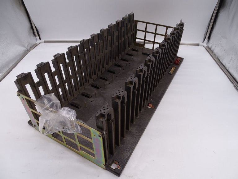 GOULD AS-H827-100 SLOT RACK CHASSIS (97593 - USED)