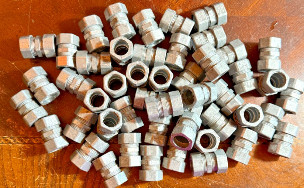 49pcs Arlington AI 1/2" No.830 EMT Compression Couplings Rain & Concrete Tight
