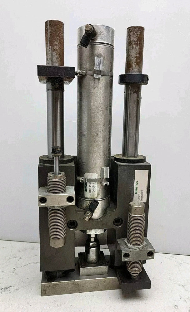 Numatics SH20006LB33CSC Pneumatic Linear Slide w/ 2000DG1-07A-03 Cylinder Used