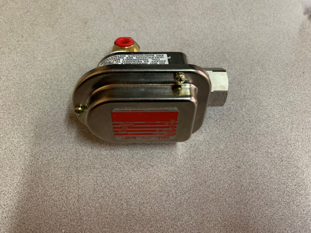 NEW NO BOX ASCO NUCLEAR 120V. SOLENOID VALVE 1/4" PIPE SIZE NPK8320A184V