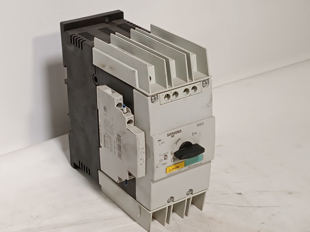 Siemens 3RV1742-5LD10 SIRIUS motor circuit breaker 125A 3P 690V w/3RV1901-1A