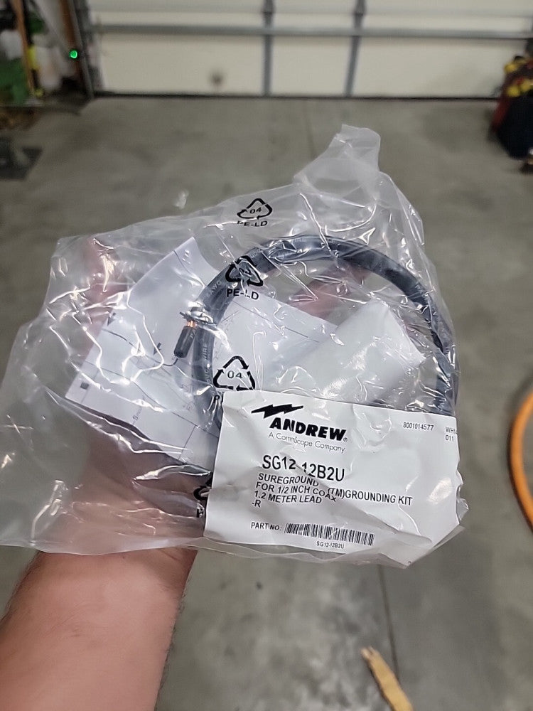 Commscope SG12-12B2U Sureground Grounding Kit for 1/2" Coax 1.2m