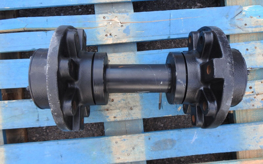 GENUINE John Deere RE272359 8Rt Midroller Axle Assembly OEM NEW!