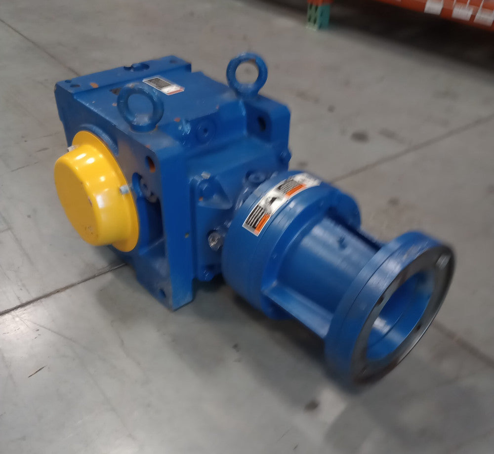 Sumitomo LHYJS-4C140Y-Y3-28 Used Gear Box Ratio 28:1 1750/62.5rpm PA275613