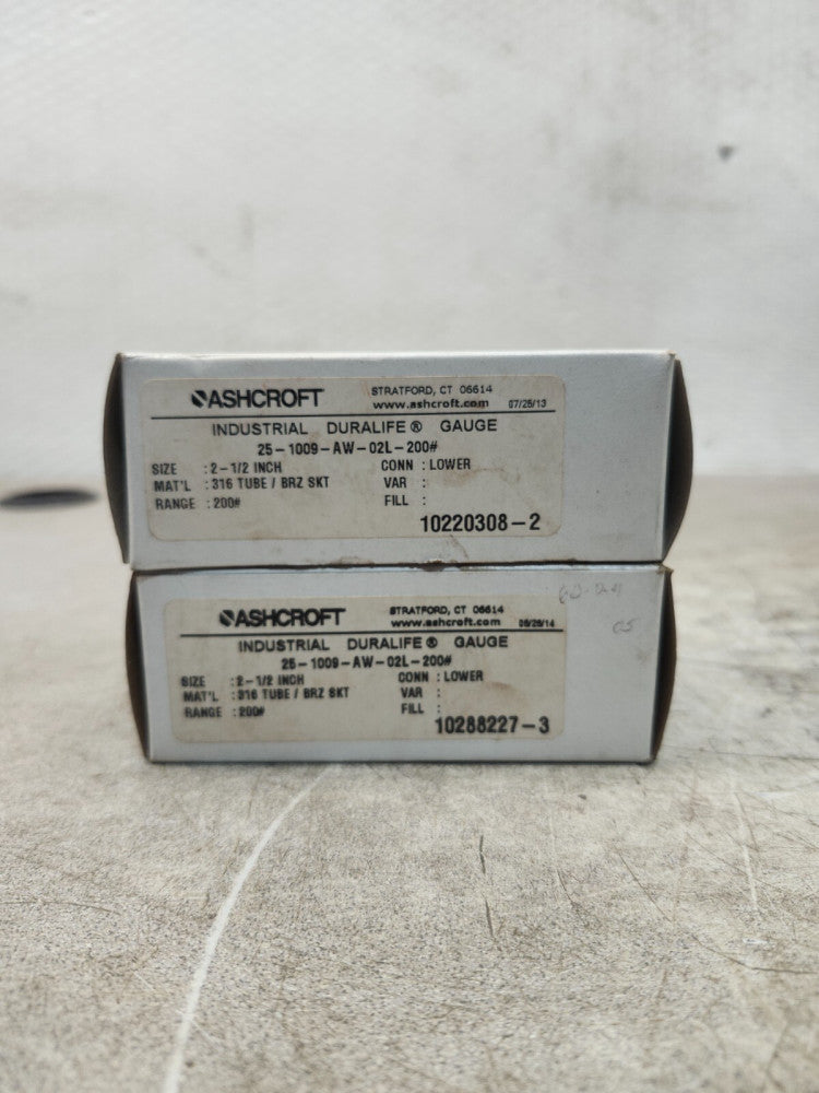 NEW IN BOX LOT OF 2 ASHCROFT PRESSURE GAUGE 0-200PSI 2-1/2'' 25-1009-AW-02L-200#