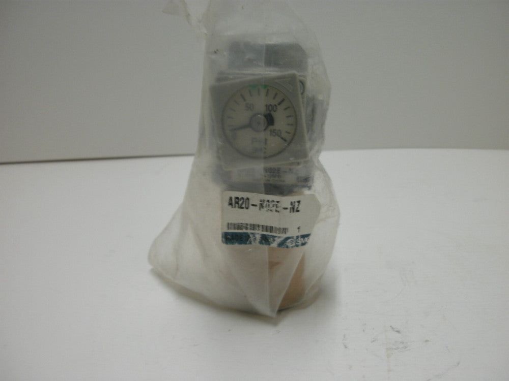 SMC AR20-N02E-NZ PNUEMATIC REGULATOR 1/4" PORT SIZE NEW IN BAG