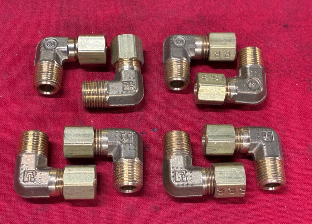 PARKER 90° ELBOW COMPRESSION FITTINGS 1/8"MNPT MATERIAL: BRASS (LOT OF 8)