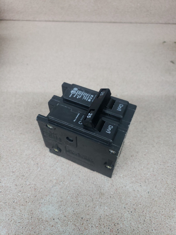 (1) NTO Eaton BR225 Standard Trip Circuit Breaker 25Amp 2 Pole Cutler Hammer NEW