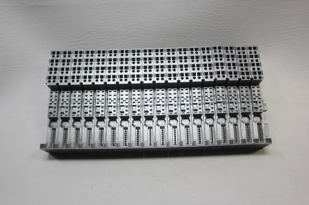 LOT OF 18 SIEMENS ELECTRONIC MODULE BASES P/N: 6ES7 193-4CB20-0AA0