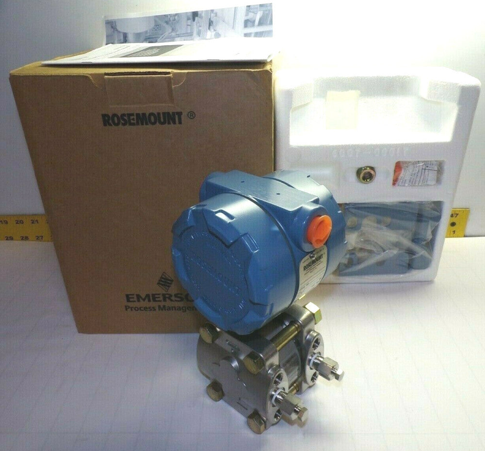 New Rosemount Pressure Transmitter 45 VDC 0-30 IN H2O 2000PSI MAX 1151DP3E22B1Q4