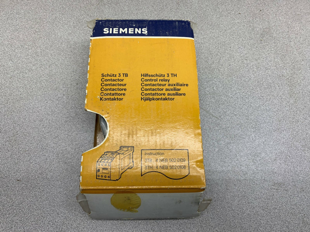 NEW IN BOX SIEMENS CONTACTOR 3TH82-62-0BB4