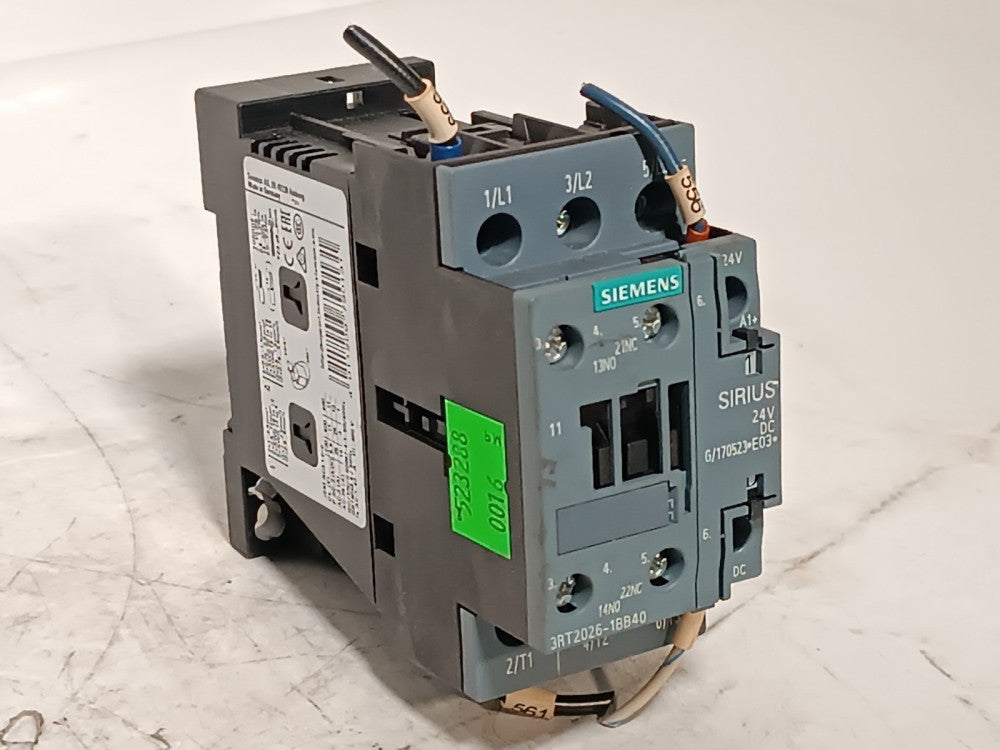 Siemens 3RT2026-1BB40 Magnetic Contactor, Non-Reversing, 3 Poles, 24vdc Coil